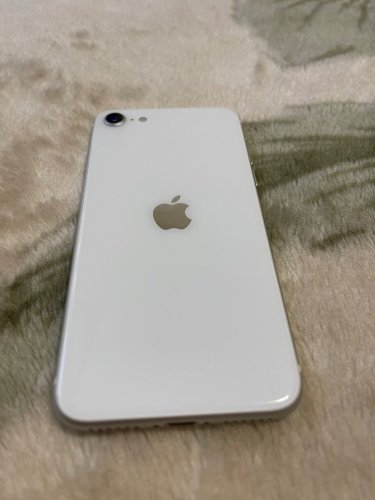 Περισσότερες πληροφορίες για "iPhone SE 2020 64gb 83%🔋"