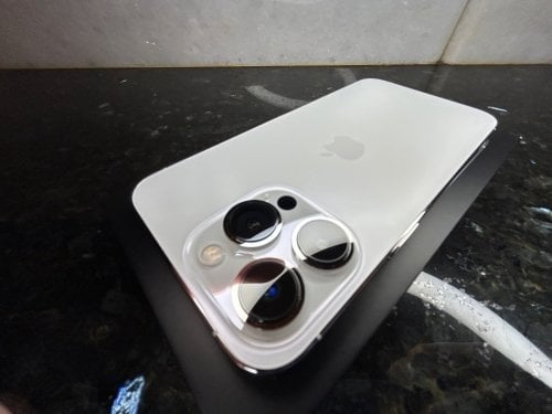 Περισσότερες πληροφορίες για "iPhone 13 Pro 256gb Silver"