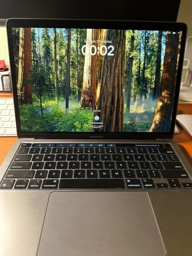 Περισσότερες πληροφορίες για "MacBook Pro m1 8gb"