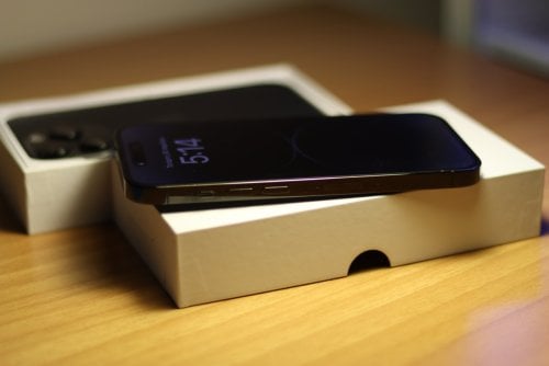 Περισσότερες πληροφορίες για "Apple iPhone 14 Pro (Μαύρο/128 GB)"