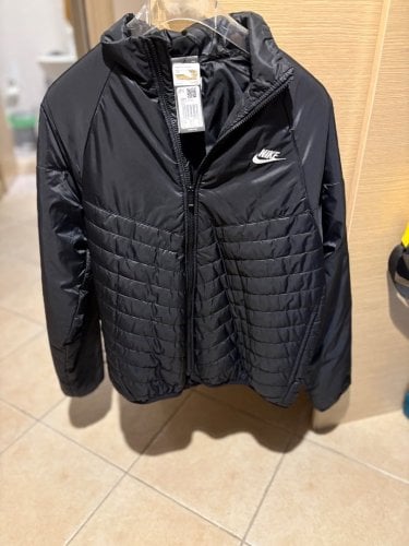 Περισσότερες πληροφορίες για "Nike καινουυργιο M"