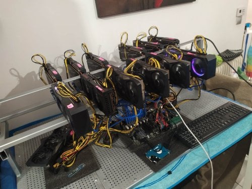 Περισσότερες πληροφορίες για "Mining Rig 13x6700xt"