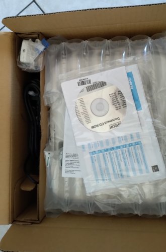 Περισσότερες πληροφορίες για "Epson EB-E20"