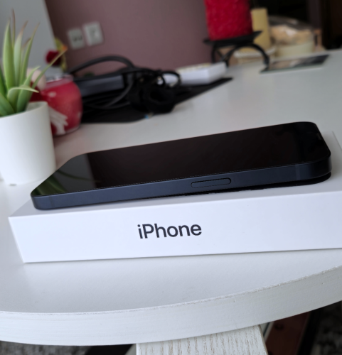 Περισσότερες πληροφορίες για "Apple iPhone 14 Plus (Μαύρο/256 GB)"