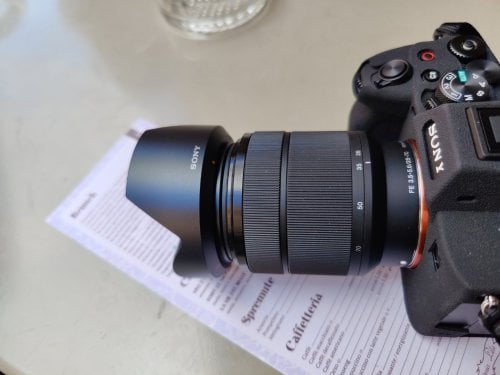 Περισσότερες πληροφορίες για "Sony FE 28-70mm f/3.5-5.6 OSS"