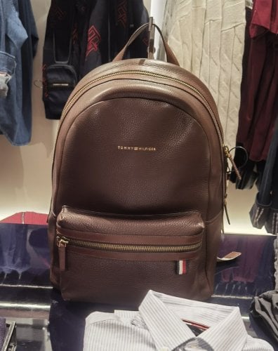 Περισσότερες πληροφορίες για "Σακίδιο Premium Leather Backpack AM0AM08453 Καφέ"