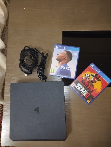 Περισσότερες πληροφορίες για "PlayStation 4 slim 1TB + FIFA22 + Read Dead Redemption 2"