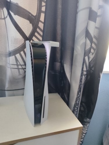 Περισσότερες πληροφορίες για "Sony PlayStation 5 + God of War Ragnarök"
