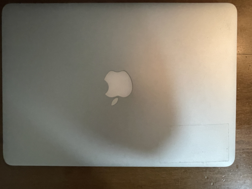 Περισσότερες πληροφορίες για "💻 Apple MacBook Pro 13" Retina (Mid 2015) – i5 / 8GB / 256GB – Silver"