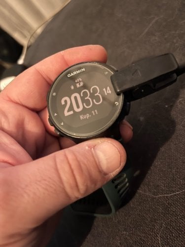 Περισσότερες πληροφορίες για "Garmin Forerunner 735xt"