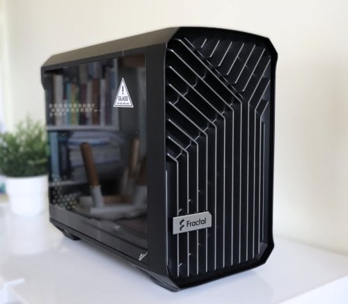 Περισσότερες πληροφορίες για "ΝΕΑ ΤΙΜΗ!! Ryzen 9800X3D - Rtx 5070ti ! Το καλύτερο και μικρότερο 4Κ Gaming PC"