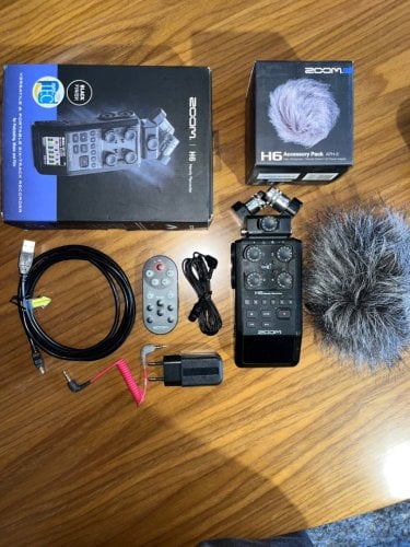 Περισσότερες πληροφορίες για "Zoom H6"