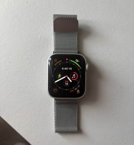 Περισσότερες πληροφορίες για "Apple Watch Series 4 (40mm/Ασημί/Αλουμίνιο)"