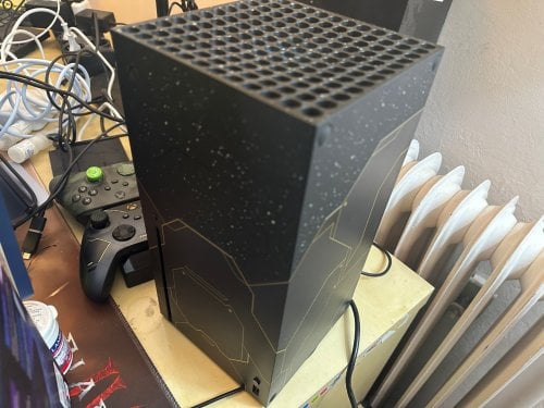 Περισσότερες πληροφορίες για "Microsoft Xbox Series X Halo Infinite Limited Edition. Αριστο λειτουργικα και εμφανισιακα"