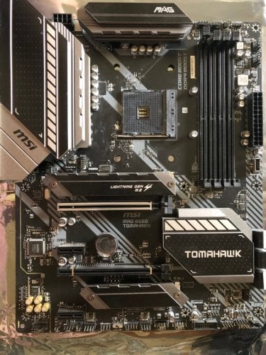 Περισσότερες πληροφορίες για "MSI MAG B550 Tomahawk"