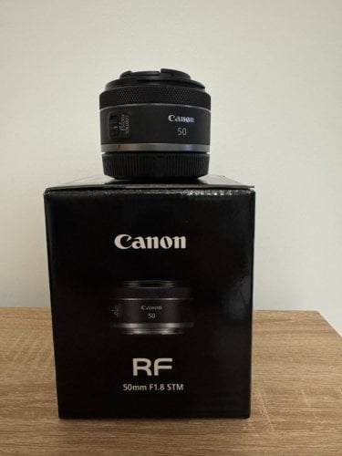 Περισσότερες πληροφορίες για "Canon RF 50 1.8mm"