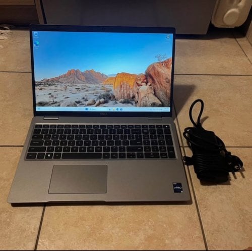 Περισσότερες πληροφορίες για "Laptop Dell Latitude 5530 15.6" FHD (i5-1235U/16GB/256GB SSD/W11 Pro) (US Keyboard)"