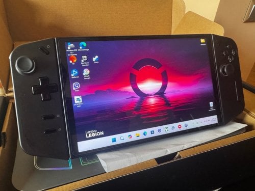 Περισσότερες πληροφορίες για "Lenovo Legion Go (Z1 Extreme) 512GB Shadow Black"