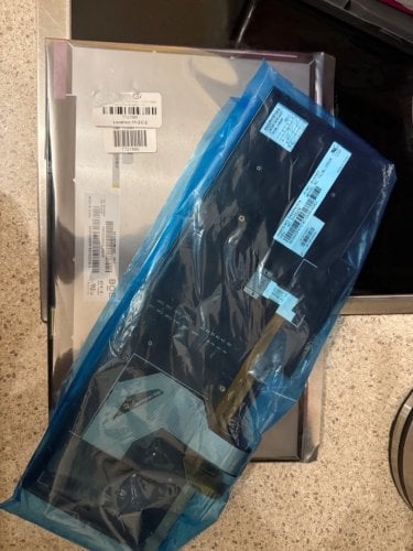 Περισσότερες πληροφορίες για "Lenovo Display για Χ1 G8/T14 G2 και keyboard T580/ P52s"