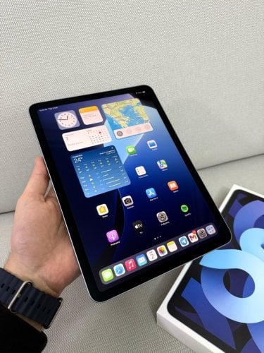 Περισσότερες πληροφορίες για "iPad Air 4th Gen 64GB WiFi Blue"