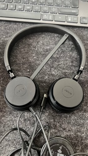 Περισσότερες πληροφορίες για "Jabra ENC060"