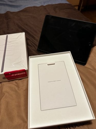 Περισσότερες πληροφορίες για "Apple iPad 10.2" 9th Gen Wi-Fi 64GB Space Grey Tablet (+Θήκη Rockrose Defensor IΙ + Tempered Glass)"
