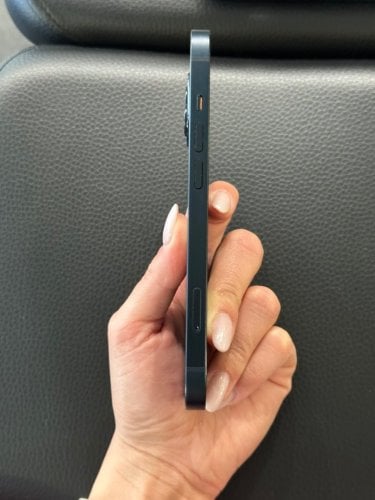 Περισσότερες πληροφορίες για "Apple iPhone 13 (Μαύρο/128 GB)"