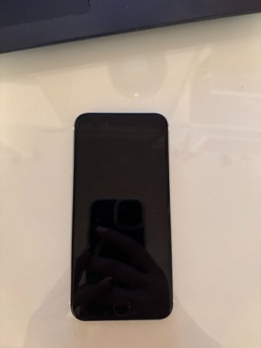 Περισσότερες πληροφορίες για "Apple iPhone SE (Άσπρο/64 GB)"