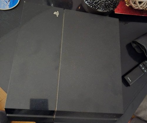 Περισσότερες πληροφορίες για "Sony PlayStation 4 + Dualshock"