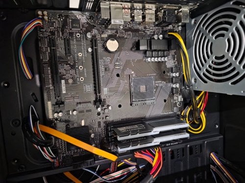 Περισσότερες πληροφορίες για "Πυργος με : Gigabyte 350M / 16GB DDR4 / 480GB - NEA TIMH"
