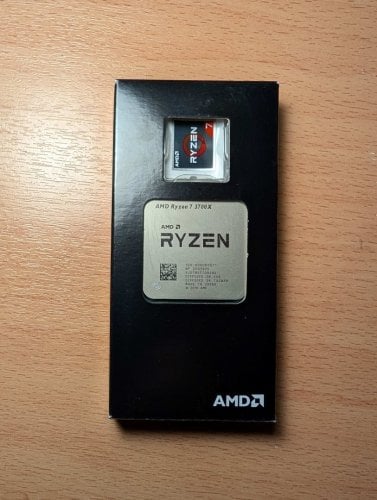 Περισσότερες πληροφορίες για "AMD Ryzen 7 3700X"