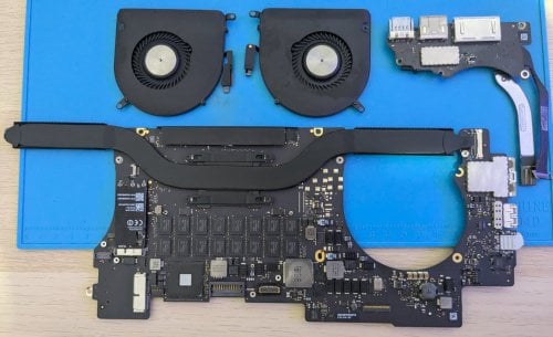 Περισσότερες πληροφορίες για "Νέα τιμή! Macbook Pro A1398 i7/16 Logic board - 820-00138-A"