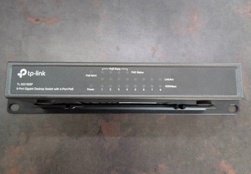 Περισσότερες πληροφορίες για "TP-Link TL-SG1008P poe switch"