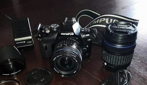 Olympus E-400 με 2 φακούς CRAZY OFFER!!!!