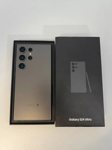 Περισσότερες πληροφορίες για "Samsung Galaxy S24 Ultra (Μαύρο/256 GB)"
