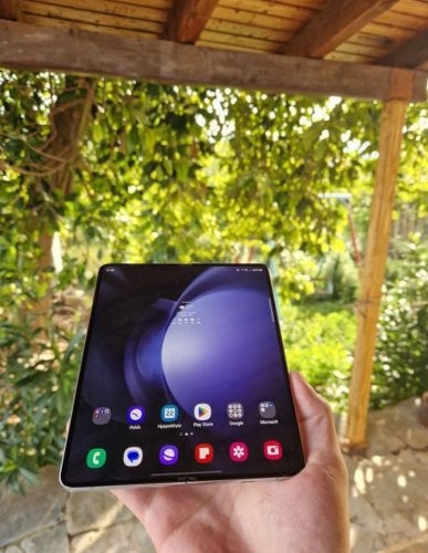 Περισσότερες πληροφορίες για "Samsung Galaxy Fold (Ασημί/512 GB)"
