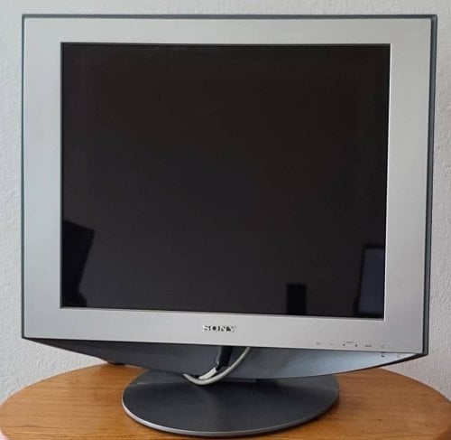 Περισσότερες πληροφορίες για "Οθόνη Η/Υ Sony SDM-HS94P 19" ιντσών 1280x1024  DVI, VGA ασημί"
