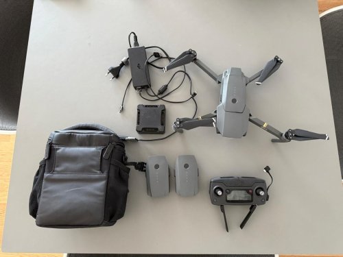 Περισσότερες πληροφορίες για "DJI Mavic Pro Combo"