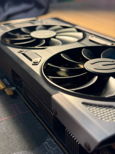 Περισσότερες πληροφορίες για "EVGA GeForce GTX 1080 FTW2 GAMING"