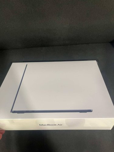 Περισσότερες πληροφορίες για "macbook air 13.6 inch M2  256 GB  16GB RAM   2022"