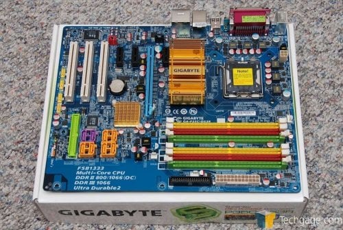 Περισσότερες πληροφορίες για "σετάκια 775-DDR2 DDR3  , Router ASUS DSL-N55U"