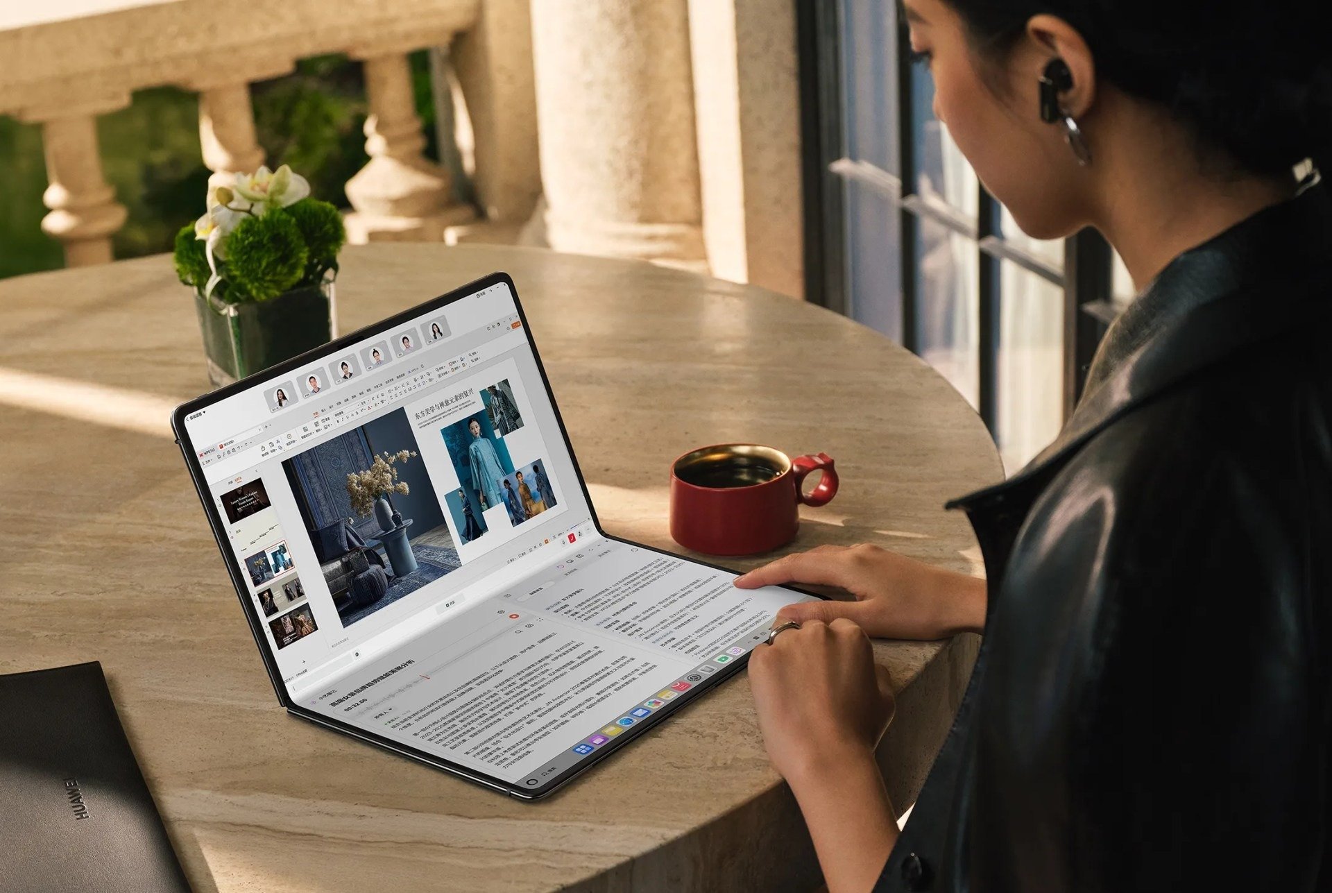 Η Huawei παρουσιάζει το πρώτο της αναδιπλούμενο laptop με οθόνη 18 ιντσών