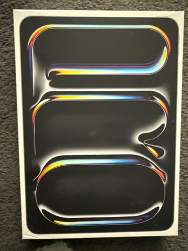 Apple iPad Pro 2024 (5G/512 GB/M4/8 GB/iPadOS 17)