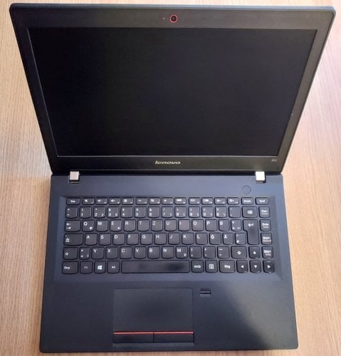 Περισσότερες πληροφορίες για "Lenovo E31-80 i5-6200U 2,80 GHz/8gb RAM/120gb SSD/13.6” HD"