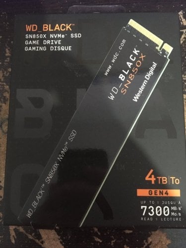 Περισσότερες πληροφορίες για "Western Digital Black SN850X (4 ΤΒ/PCI Express 4.0)"