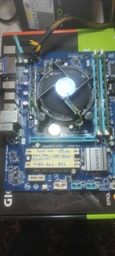Περισσότερες πληροφορίες για "set 1156 Gigabyte H55M-S2V"