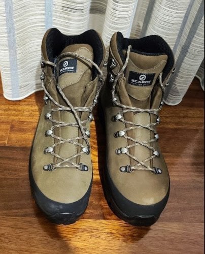 Περισσότερες πληροφορίες για "SCARPA ΟΡΕΙΒΑΤΙΚΟ ΜΠΟΤΑΚΙ (καινούργιο)"