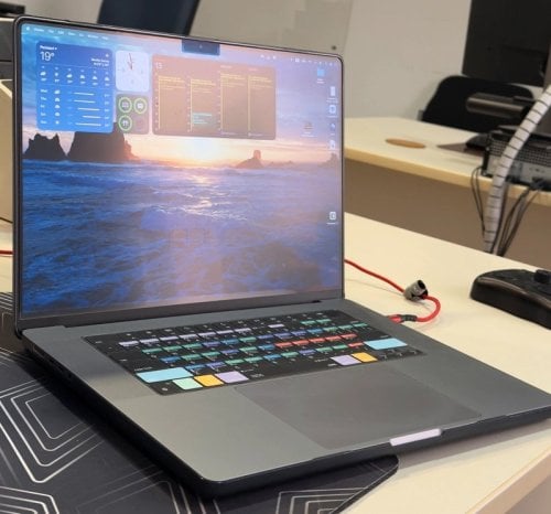 Περισσότερες πληροφορίες για "APPLE MACBOOK PRO 16΄   M1 MAX 10-CORE CPU, 32-CORE GPU, 64GB MEMORY, 1TB SSD, SPACE GREY"