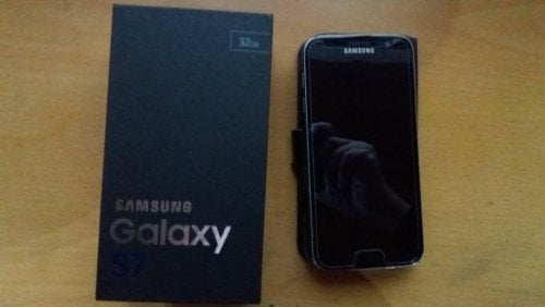 Περισσότερες πληροφορίες για "Samsung @ Huawey"