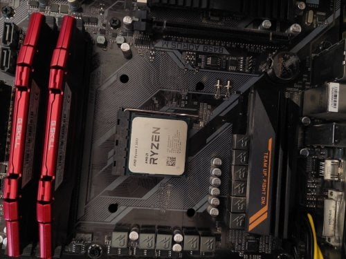 Περισσότερες πληροφορίες για "CPU,RAM,MOTHERBOARD"